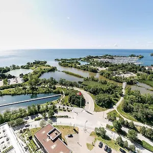https://waterfront-luxury-condo.niagara-fallshotels.com